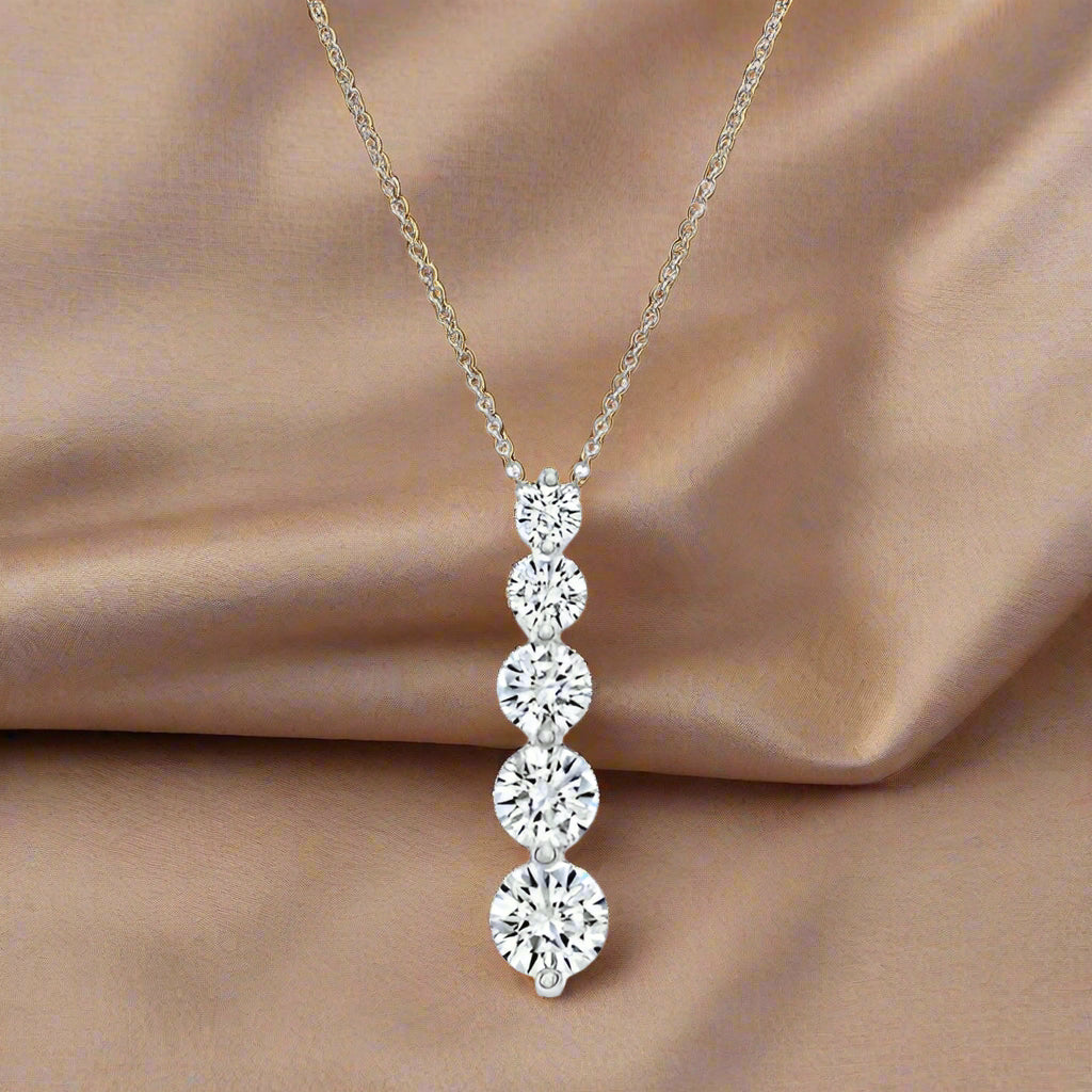 Straight Line Diamond Dropplets Pendant