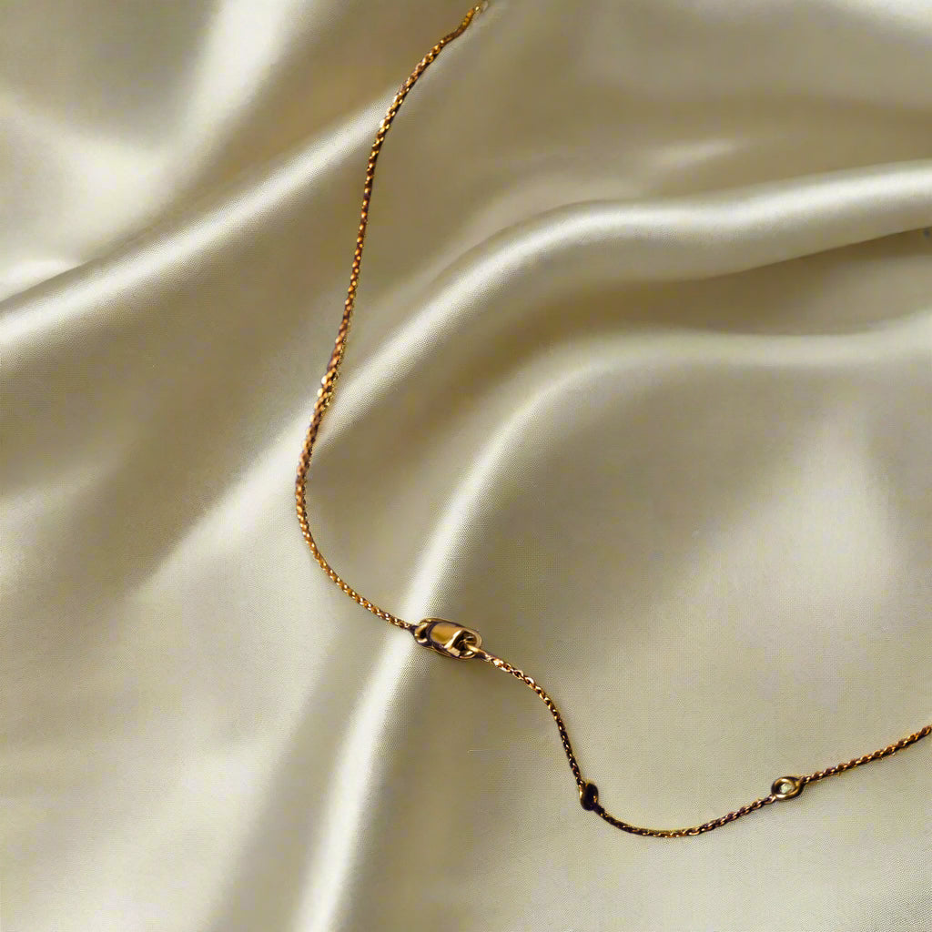 Halo Solitaire pendant mangalsutra