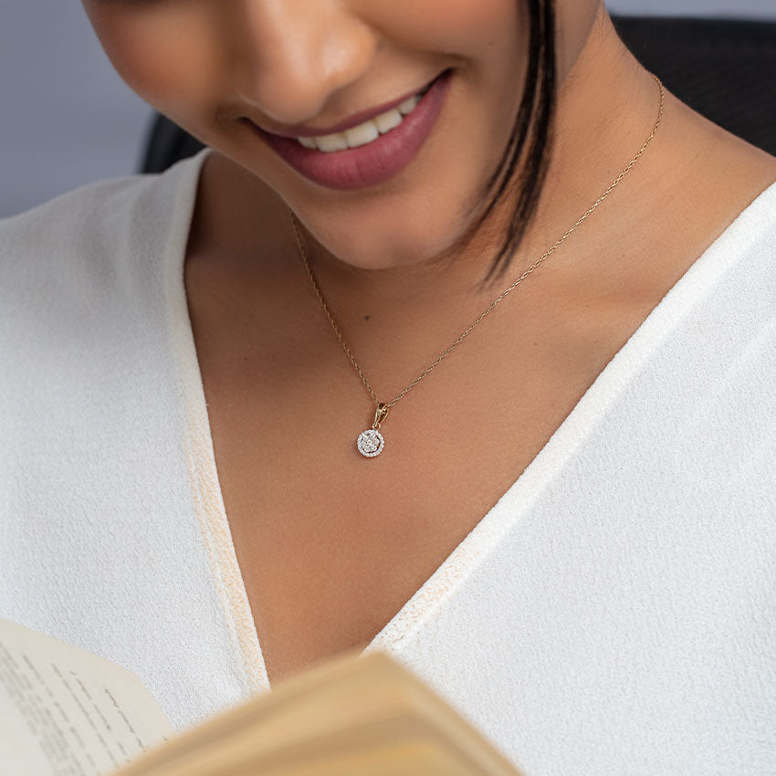 Halo Diamond Cluster Pendant