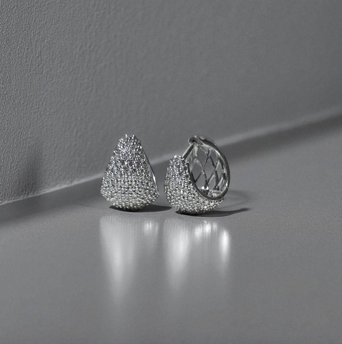 Stardust Pebble Diamond Hoop Earrings