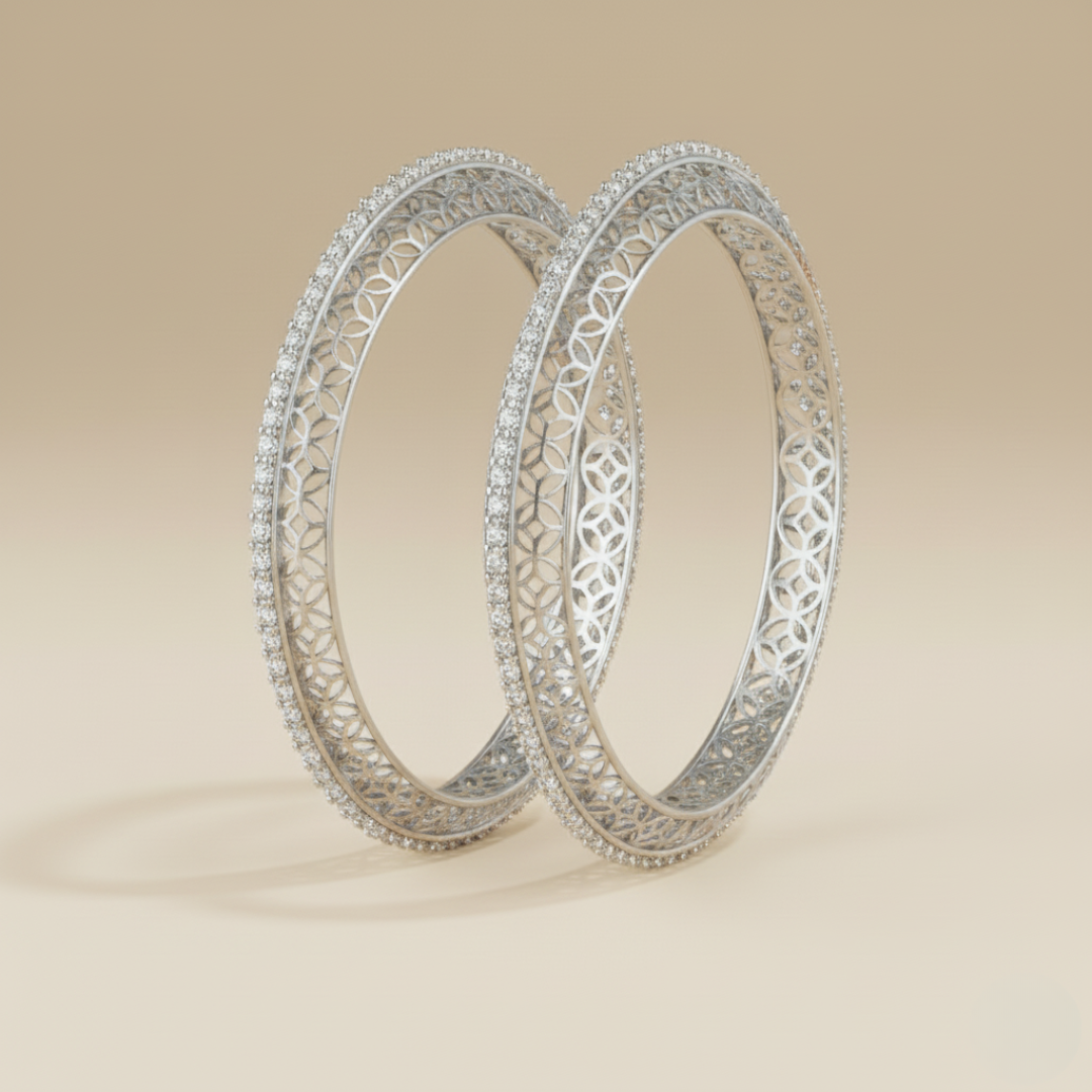 Regal Circle Filigree Diamond Bangle