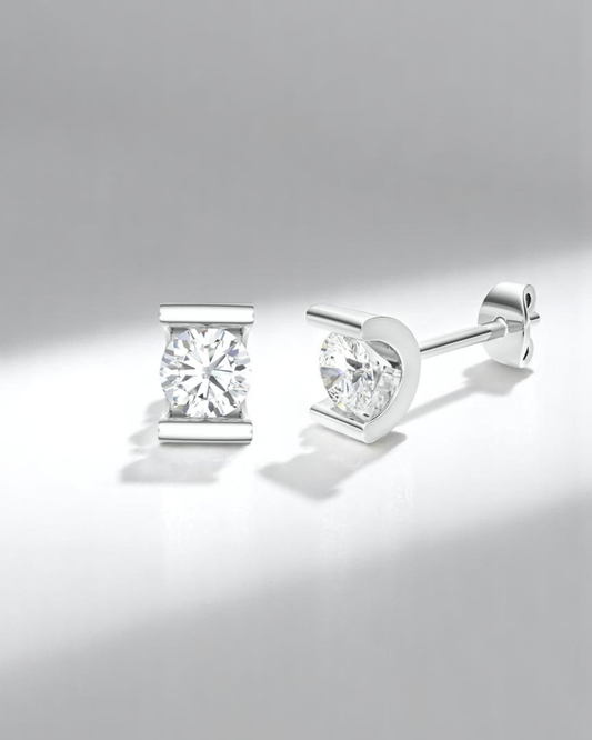 Open Curve Solitaire Stud Earrings