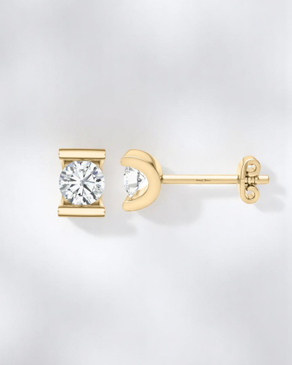 Open Curve Solitaire Stud Earrings