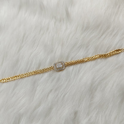 Emerald Gold and Diamond Chain Bracelet