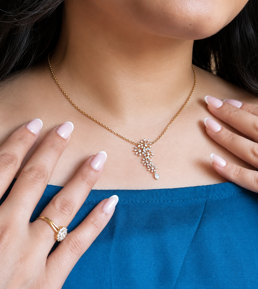 The Articulate Flora Statement Pendant Set