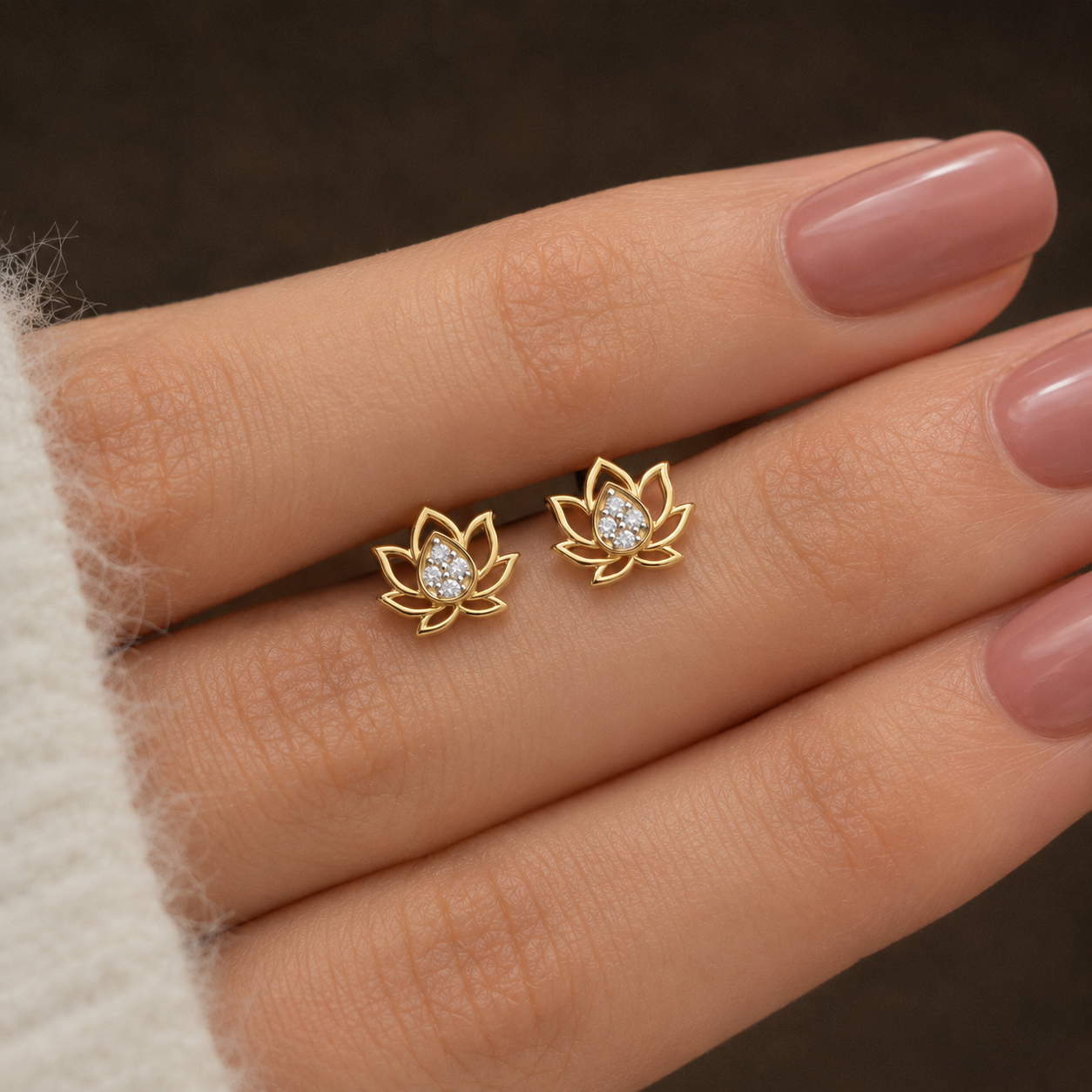 Prismatic Lotus Bloom Diamond Pendant Studs Set