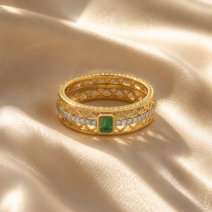 Elegant Emerald & Diamond Filigree Band Ring