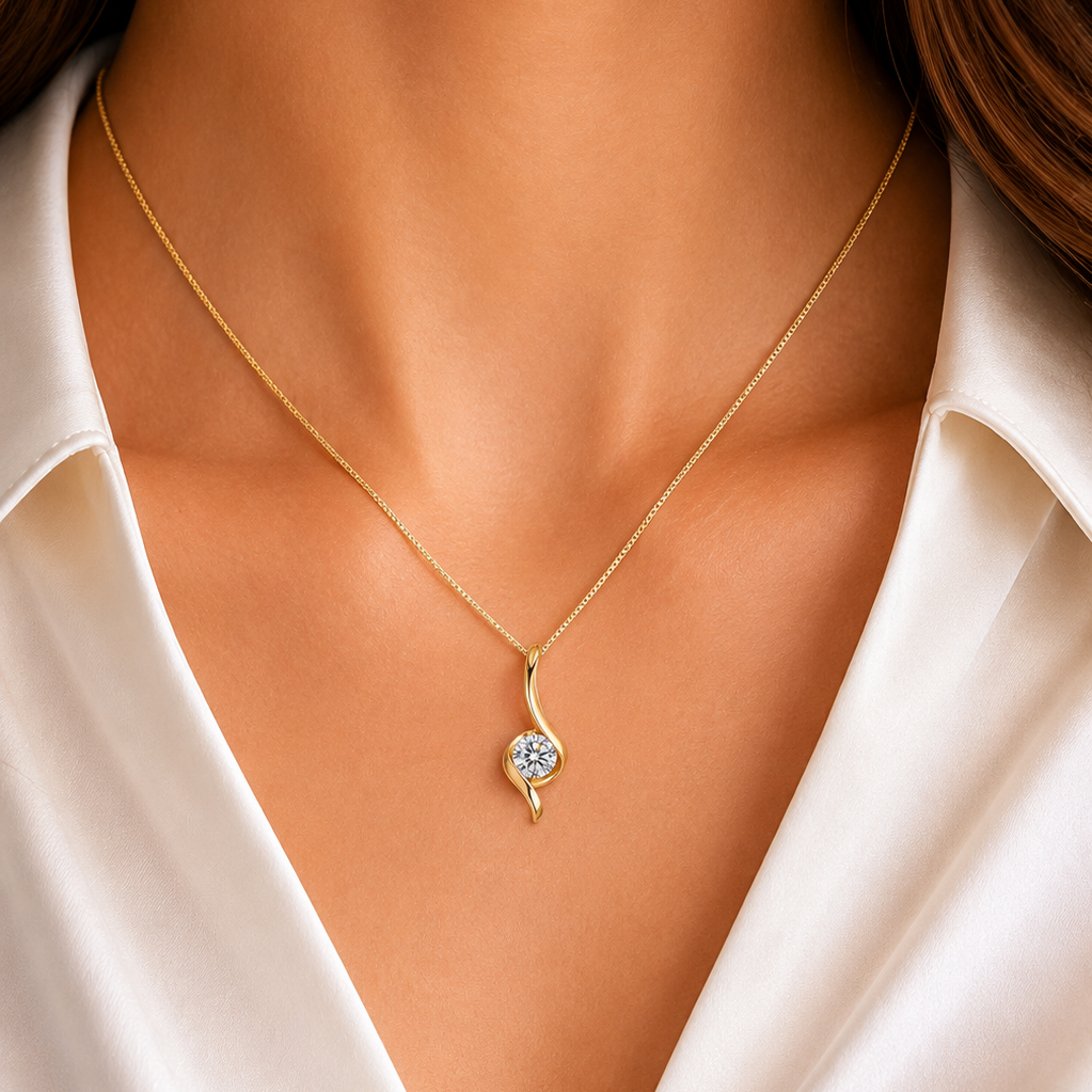 Twisted Curved Solitaire Pendant