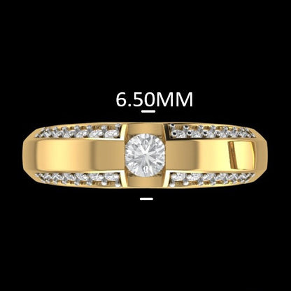 The Center Spotlight Band Ring