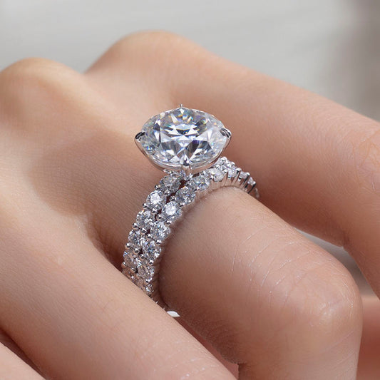 Eternal Radiance Solitaire & Band Set Ring