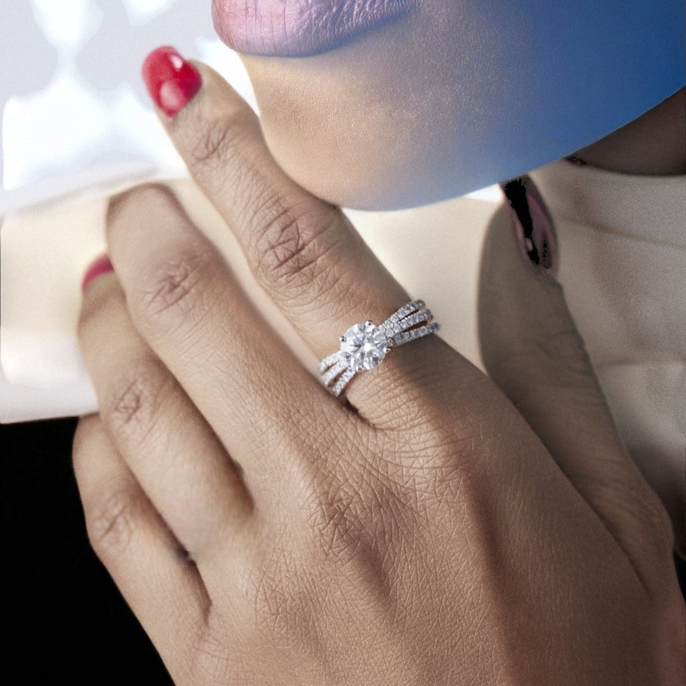 Multi streaks 1.5Ct Solitaire ring