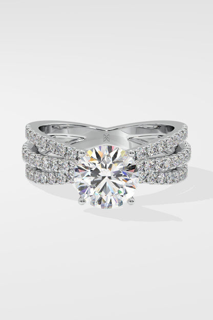 Multi streaks 1.5Ct Solitaire ring