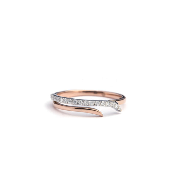 Slim Twisted Diamond Band Ring