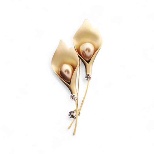 Pearl and Diamond Floral Coat Pin / Brooch