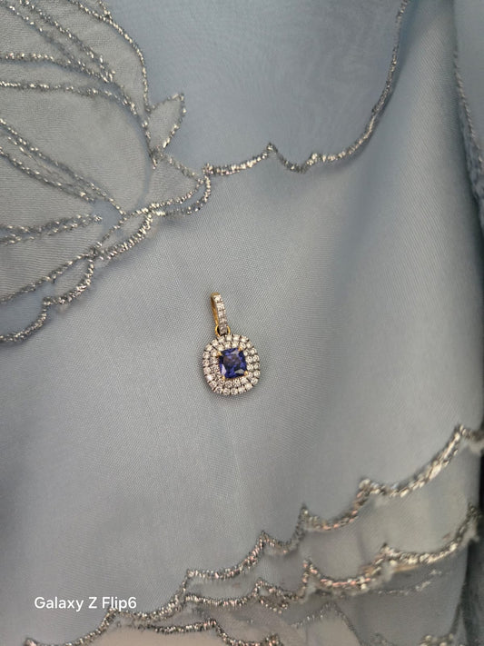 Blue saphhire cushion Halo pendant