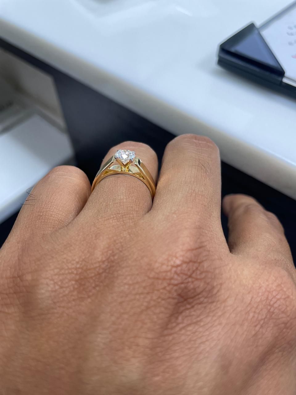 Timeless Solitaire Comfort Band Ring