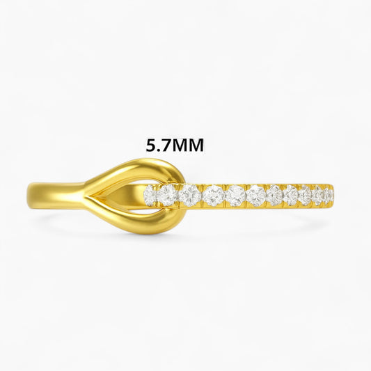 Elegant Loop Solitaire Diamond Band Ring