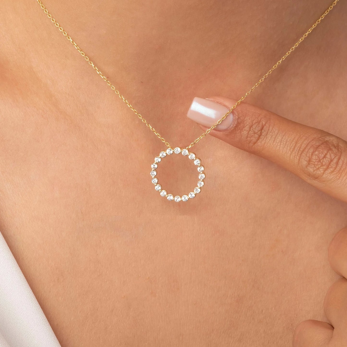 Cirle of Life Diamond Pendant