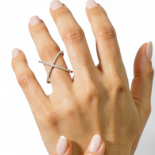 Stylish Criss-Cross Diamond Ring